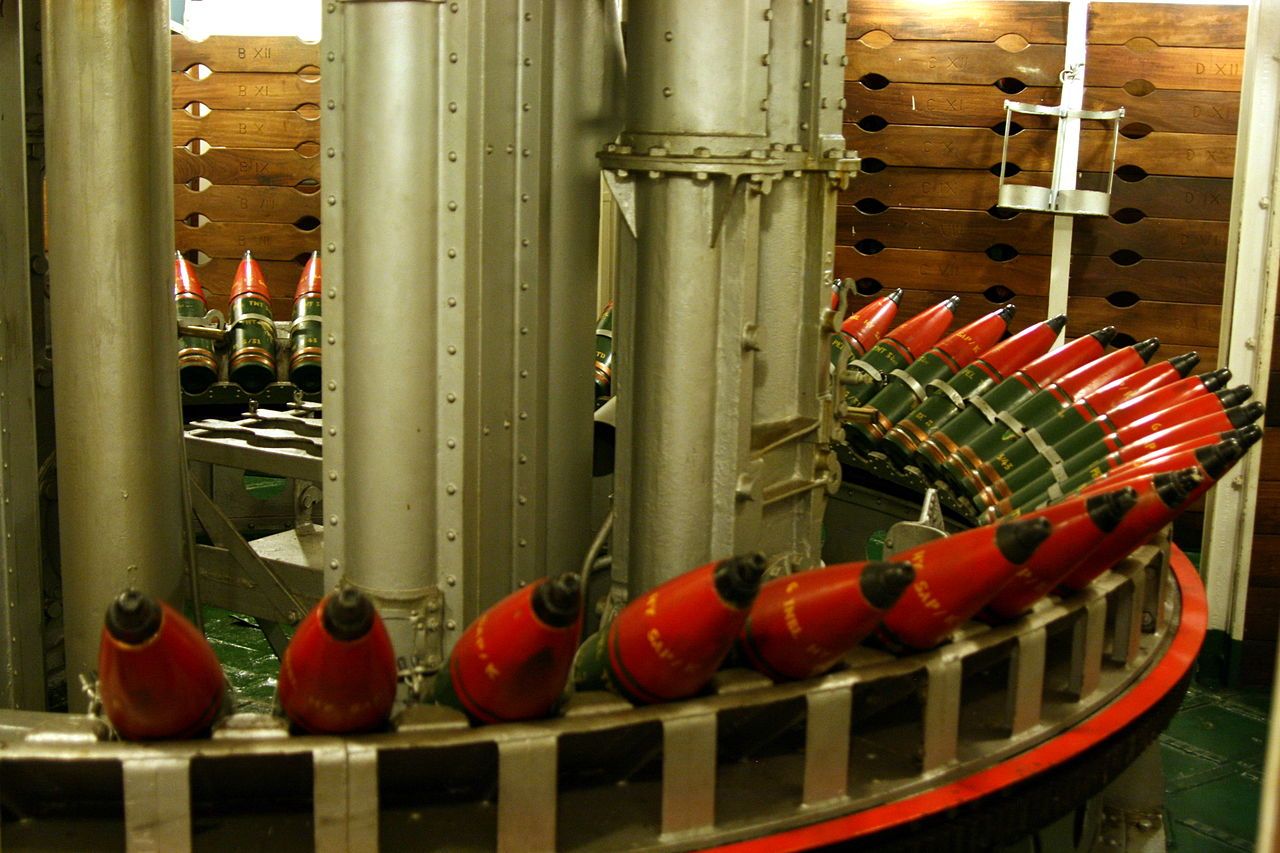 hms belfast obus