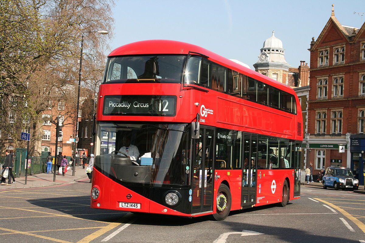 bus travel price london