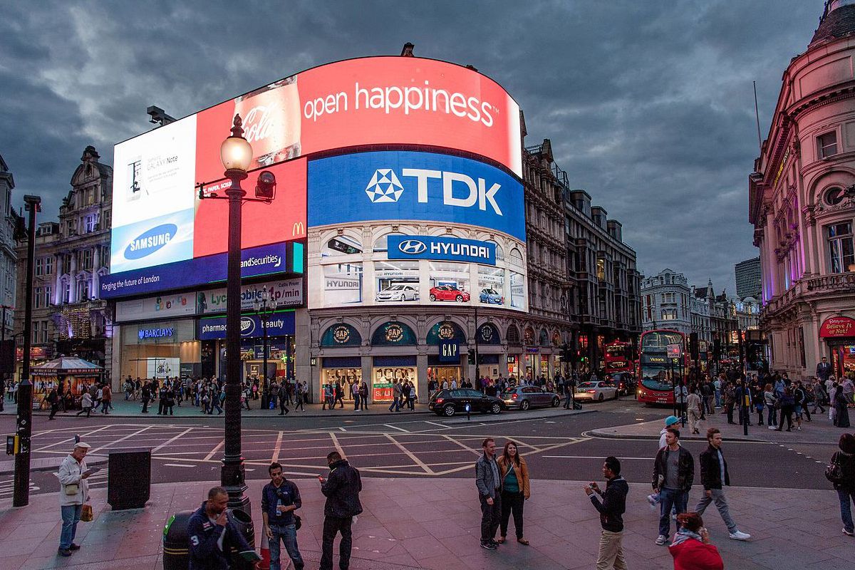 Piccadilly Circus