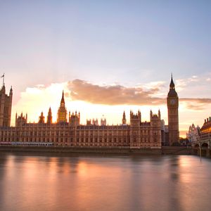 L’Angleterre allège les conditions d’entrée pour les vaccinés