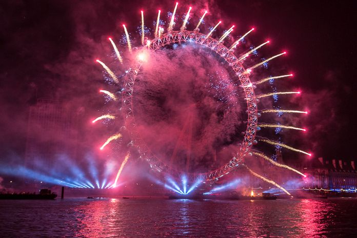 feu artifices nouvel an londres
