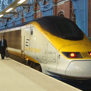 Covid-19 : comment écourter la quarantaine en Angleterre ?