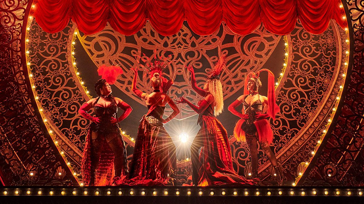 Danseuses de la comédie musicale Moulin Rouge à Londres